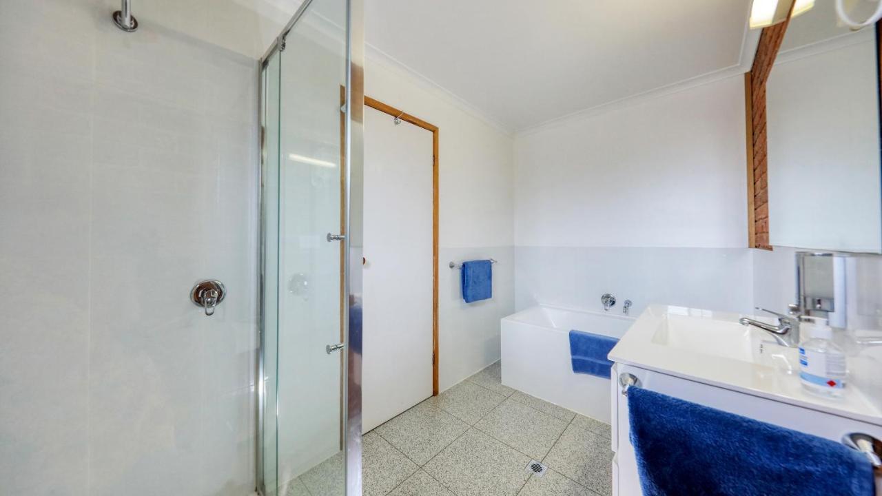 Tooleybuc Club Motor Inn Buitenkant foto